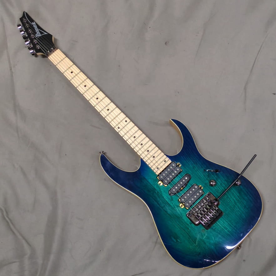 Ibanez アイバニーズ エレキギター